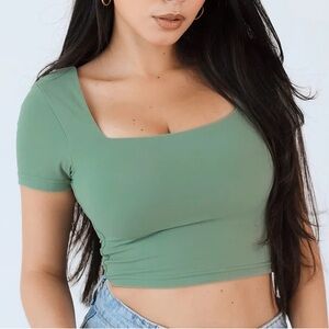 NWT Klassy Network Square Neck Brami